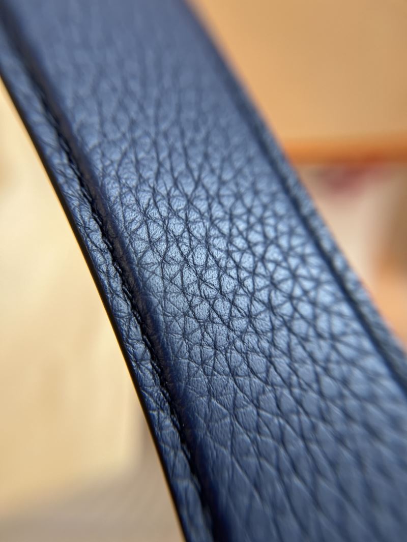 l0vis Vvtt0n belts